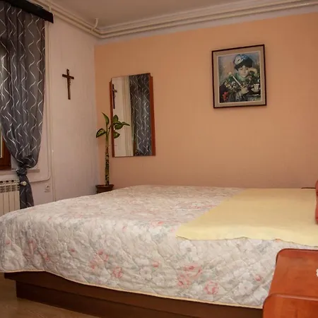 Zagar Apartment *
