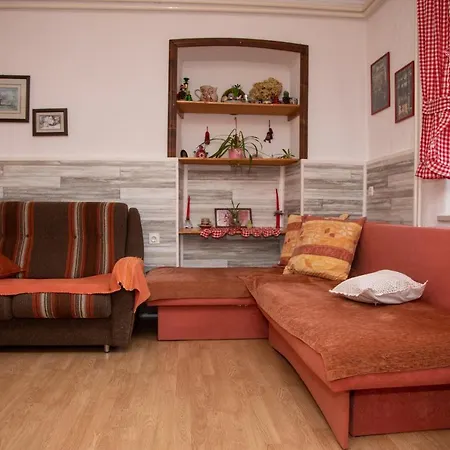 Zagar Apartment